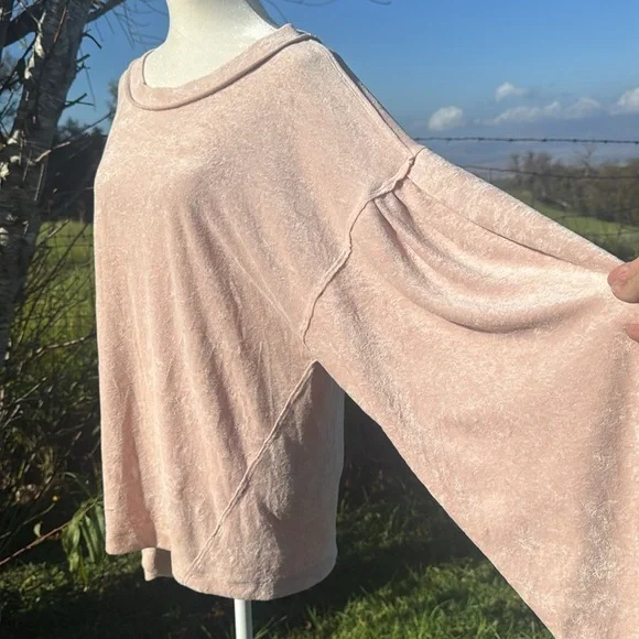 Free People Pink Long Sleeve Top - Picture 3 of 9